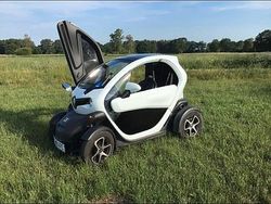 Weiß Gebraucht 2016 Renault Twizy Kleinwagen | 4.200 € (Guter Preis)