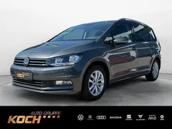Grau Gebraucht 2016 VW Touran Comfortline Van / Kleinbus | 15.490 € (Fairer Preis)