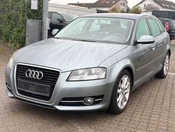 Grau Gebraucht 2011 Audi A3 Sportback Comfort Kleinwagen | 5.999 € (Fairer Preis)