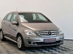 Grau Gebraucht 2008 Mercedes B170 Van / Kleinbus | 6.777 €