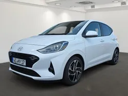 Purple (atlas white / sol) Gebraucht 2024 Hyundai i10 Prime Kleinwagen | 17.489 € (Fairer Preis)