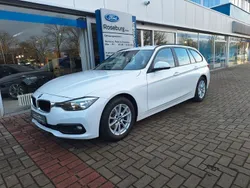 Weiß Gebraucht 2015 BMW 318 Sport Line Kombi | 13.990 € (Fairer Preis)