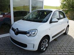 Weiß Gebraucht 2021 Renault Twingo LIMITED Kleinwagen | 10.300 € (Fairer Preis)