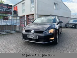 Grau Gebraucht 2016 VW Golf VII LOUNGE Limousine | 10.300 € (Guter Preis)