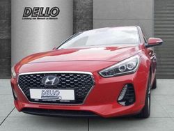Rot Gebraucht 2017 Hyundai i30 Premium Limousine | 13.590 € (Guter Preis)
