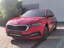 Velvetrot metallic Gebraucht 2021 Skoda Octavia First Edition Kombi | 23.390 € (Fairer Preis)