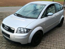 Silber Gebraucht 2001 Audi A2 Kleinwagen | 999 € (Guter Preis)