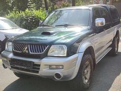 Grün Gebraucht 2006 Mitsubishi L200 Abholung | 5.390 € (Fairer Preis)