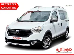 Weiß Gebraucht 2019 Dacia Dokker Stepway Van | 14.990 € (Etwas zu teuer)