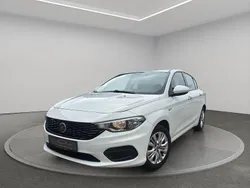 Weiß Gebraucht 2016 Fiat Tipo Pop Limousine | 10.999 € (Fairer Preis)
