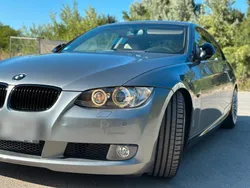 Grau Gebraucht 2007 BMW 330 Sport Line Coupé | 7.700 € (Superpreis)