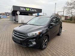 Schwarz Gebraucht 2017 Ford Kuga ST-Line SUV | 11.900 € (Fairer Preis)
