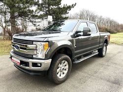 Grau Gebraucht 2017 Ford F250 Lariat Abholung | 55.490 €
