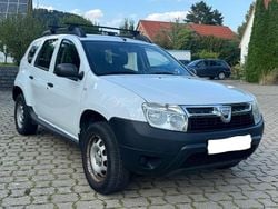 Weiß Gebraucht 2011 Dacia Duster SUV | 4.999 € (Guter Preis)