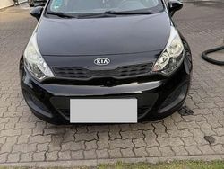 Schwarz Gebraucht 2012 Kia Rio Edition 7 Limousine | 4.200 € (Fairer Preis)