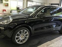Schwarz Gebraucht 2015 Porsche Cayenne SUV | 42.000 € (Teuer)