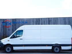 Weiß Gebraucht 2022 Mercedes Sprinter Van | 30.400 €