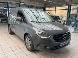 Grau Gebraucht 2024 Mercedes Citan 110 Limousine | 22.950 € (Guter Preis)