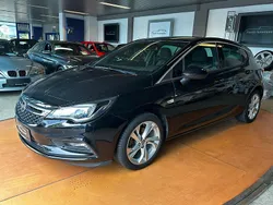 Schwarz Gebraucht 2017 Opel Astra Dynamic Limousine | 9.390 € (Fairer Preis)