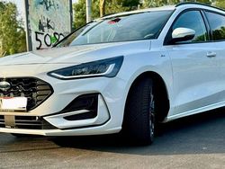 Weiß Gebraucht 2023 Ford Focus ST-Line X Kombi | 20.900 € (Superpreis)