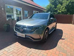 Grau Gebraucht 2021 Mercedes EQC400 AMG SUV | 36.950 € (Fairer Preis)