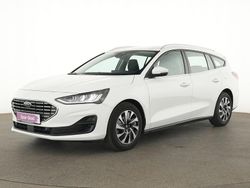 Frost weiß Gebraucht 2023 Ford Focus Titanium Kombi | 17.624 € (Guter Preis)