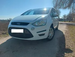 Weiß Gebraucht 2014 Ford S-MAX Trend Van / Kleinbus | 9.600 € (Fairer Preis)