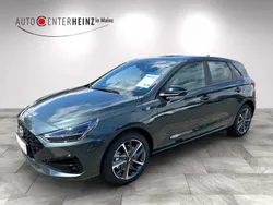 Cypress green Neu 2025 Hyundai i30 Advantage Limousine | 24.590 € (Guter Preis)
