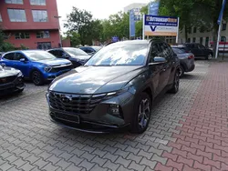 Grau Gebraucht 2021 Hyundai Tucson SUV | 26.900 € (Guter Preis)