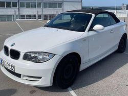 Weiß Gebraucht 2009 BMW 118 Cabriolet Cabrio | 6.999 € (Teuer)