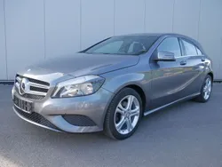 Grau Gebraucht 2014 Mercedes A180 Urban Limousine | 11.850 € (Fairer Preis)