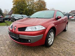 Rot Gebraucht 2006 Renault Mégane Cabriolet Dynamique Cabrio | 1.290 € (Superpreis)