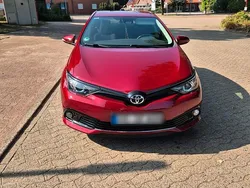 Rot Gebraucht 2019 Toyota Auris Limousine | 13.800 € (Fairer Preis)