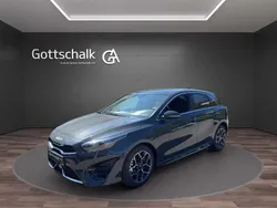 Pentametal metallic Neu 2025 Kia Ceed GT-Line Limousine | 32.444 € (Fairer Preis)