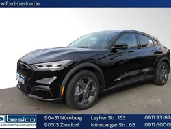 Schwarz Gebraucht 2022 Ford Mustang Mach-E Standard Range SUV | 32.970 € (Fairer Preis)