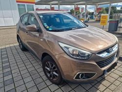 Beige Gebraucht 2013 Hyundai ix35 Style SUV | 10.500 € (Fairer Preis)