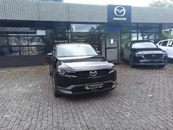Weiß Gebraucht 2022 Mazda MX30 Ad'Vantage SUV | 18.990 € (Fairer Preis)