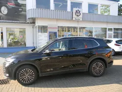 Schwarz Gebraucht 2024 VW Tiguan Elegance SUV | 39.498 € (Fairer Preis)