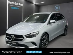 Hightechsilber Gebraucht 2024 Mercedes B200 Van / Kleinbus | 33.890 € (Teuer)