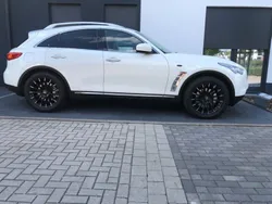 Schwarz Gebraucht 2013 Infiniti Fx30 SUV | 14.500 €