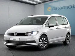 Silber Gebraucht 2024 VW Touran Van / Kleinbus | 34.649 € (Etwas zu teuer)