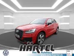 Tangorot (red), metallic Gebraucht 2019 Audi Q2 Sport SUV | 16.900 € (Fairer Preis)