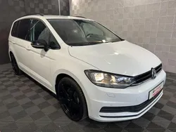 Weiß Gebraucht 2019 VW Touran Van / Kleinbus | 21.930 € (Guter Preis)