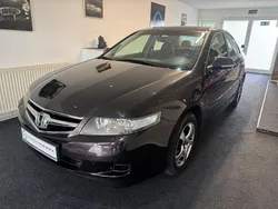Braun Gebraucht 2006 Honda Accord Executive Limousine | 4.290 € (Etwas zu teuer)