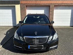 Schwarz Gebraucht 2011 Mercedes E350 Kombi | 7.500 € (Fairer Preis)