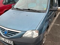 Blau Gebraucht 2008 Dacia Logan Kombi | 1.499 € (Fairer Preis)