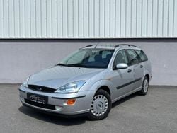 Silber Gebraucht 2000 Ford Focus Ghia Kombi | 990 € (Superpreis)