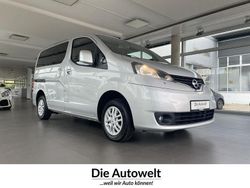Silve (silber) Gebraucht 2015 Nissan NV200 Tekna Van / Kleinbus | 12.980 € (Etwas zu teuer)