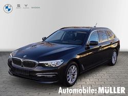 Grau Gebraucht 2020 BMW 520 Performance Kombi | 29.950 € (Fairer Preis)