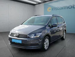 Grau Gebraucht 2024 VW Touran Van / Kleinbus | 29.699 € (Guter Preis)